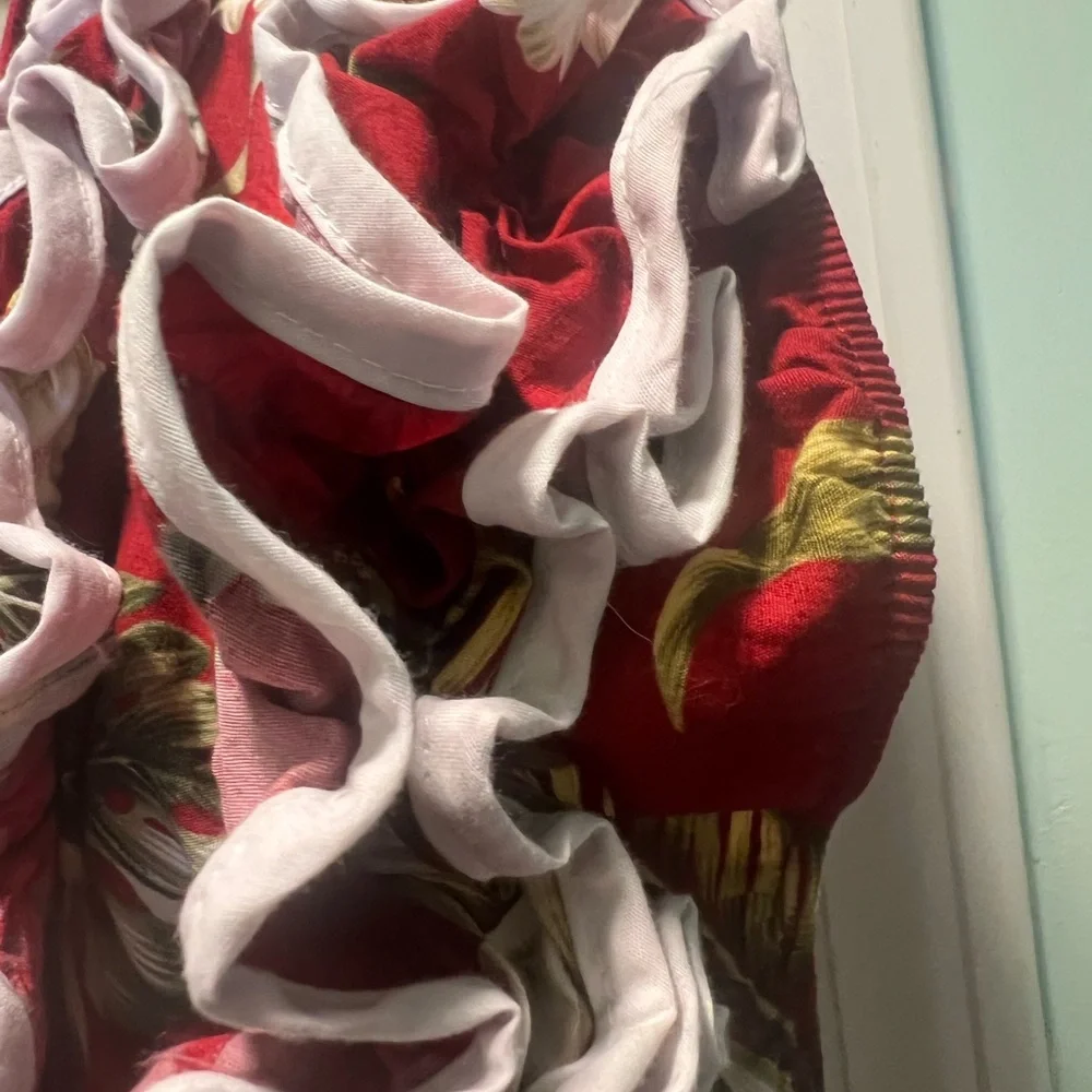 Vibrant Floral Ruffle Blouse - Picture 4 of 12